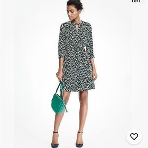 Banana Republic Black and White Long Sleeve Dress printed size 8